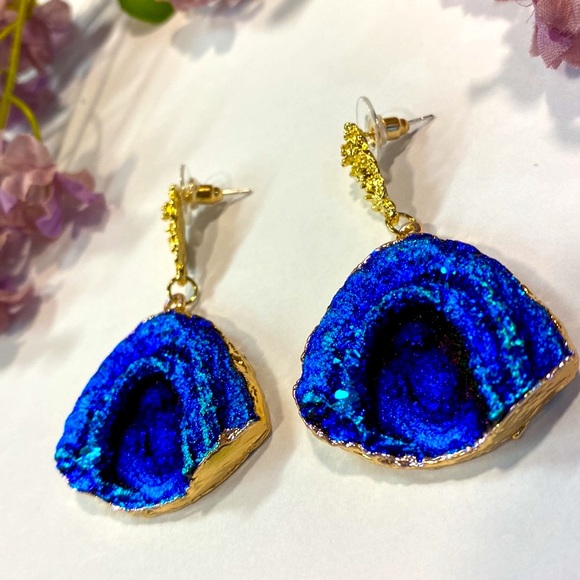 Stunning volcanic rock drop earrings! - Picture 3 of 7